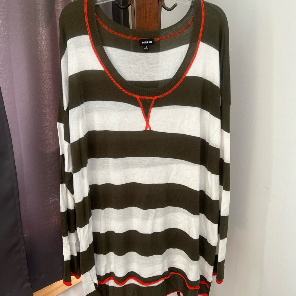 Torrid Olive and White Striped Sweater Size 4